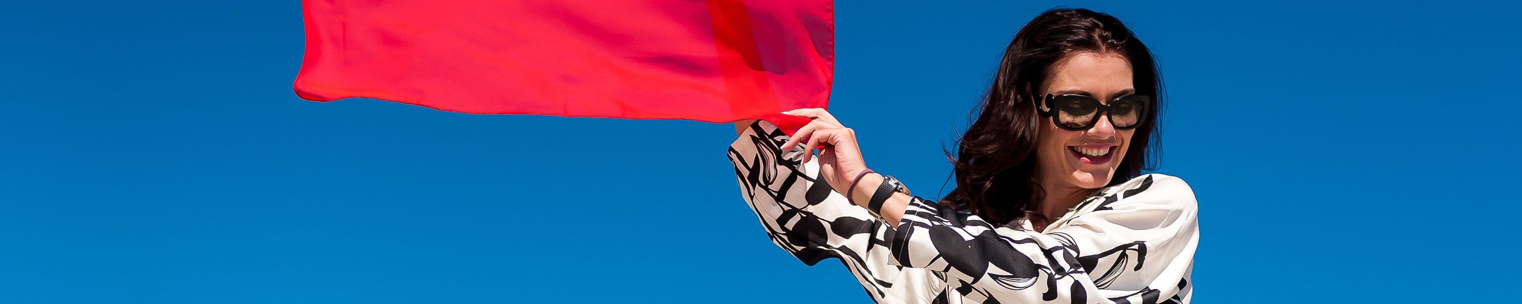 Recognizing Red Flags in Online Interactions